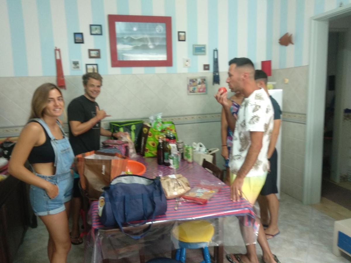 West Coast Surf Hostel Арея Бранка Екстериор снимка