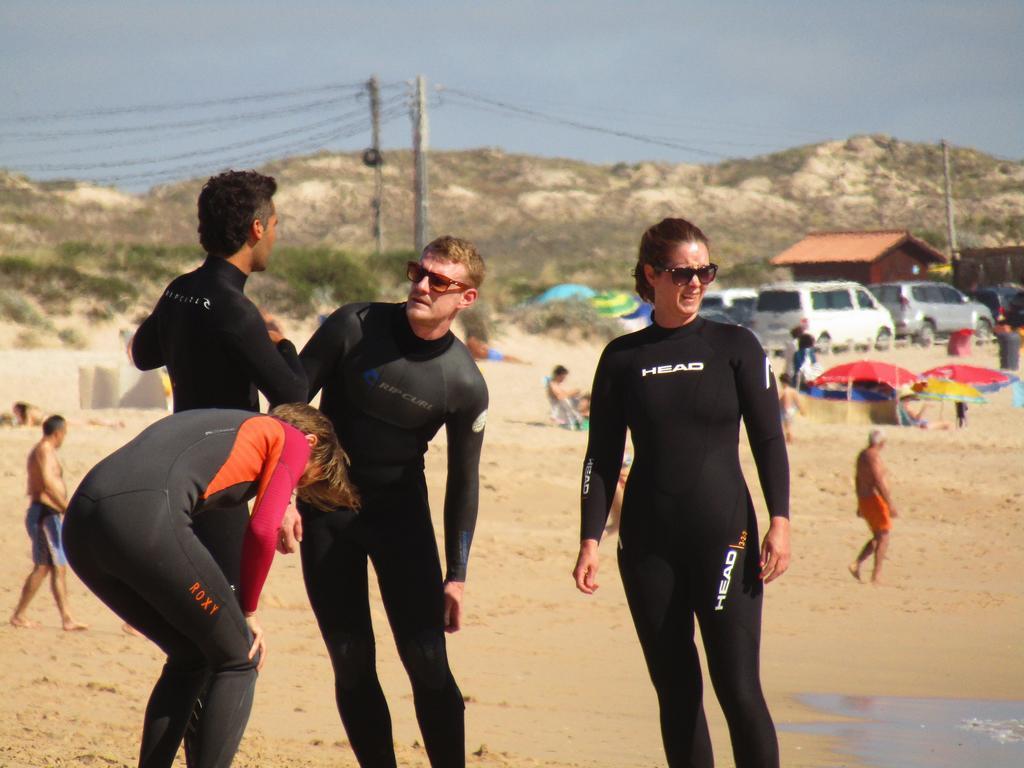West Coast Surf Hostel Арея Бранка Екстериор снимка