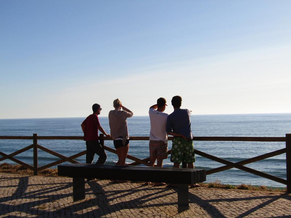 West Coast Surf Hostel Арея Бранка Екстериор снимка