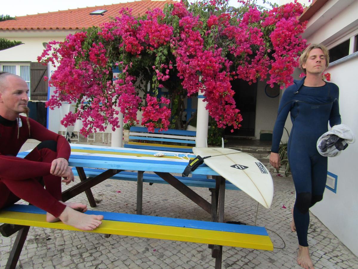 West Coast Surf Hostel Арея Бранка Екстериор снимка