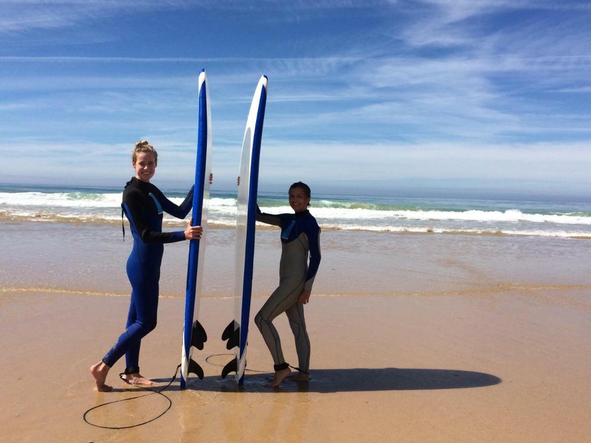 West Coast Surf Hostel Арея Бранка Екстериор снимка